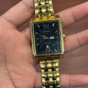 Citizen Gold-Tone Classic Rectangular Watch with Black Dial day date Mens Watch